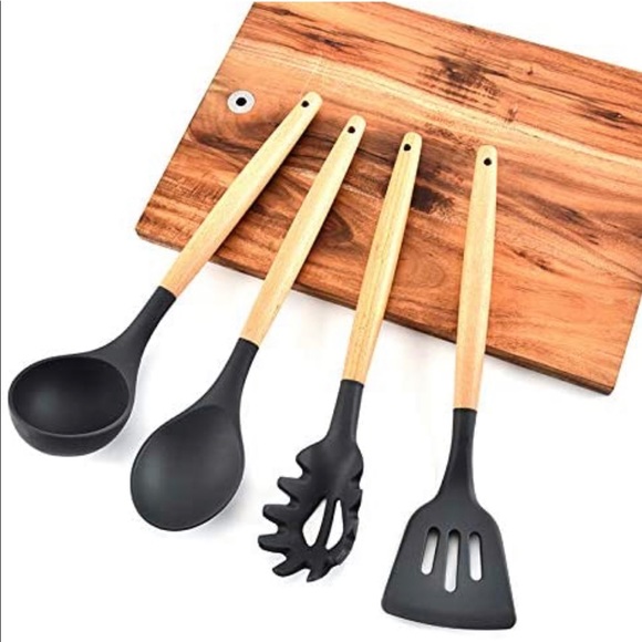 Kitchen Utensils - Picture 4 of 6